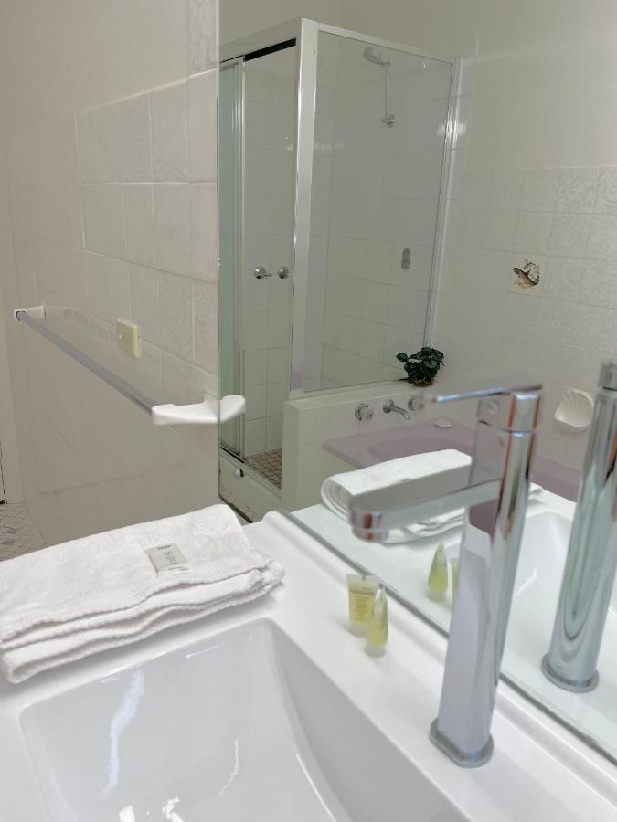 סידני North Ryde Guesthouse מראה חיצוני תמונה