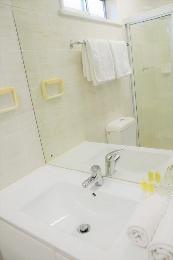 סידני North Ryde Guesthouse מראה חיצוני תמונה